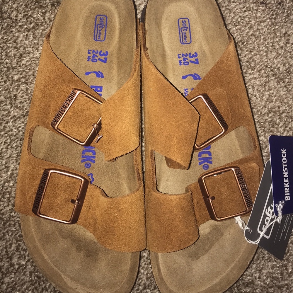 New! Brown Leather Birkenstock’s
